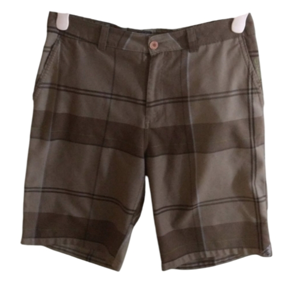 Size 34 mens O'Neill Bermuda plaid shorts - Picture 1 of 16